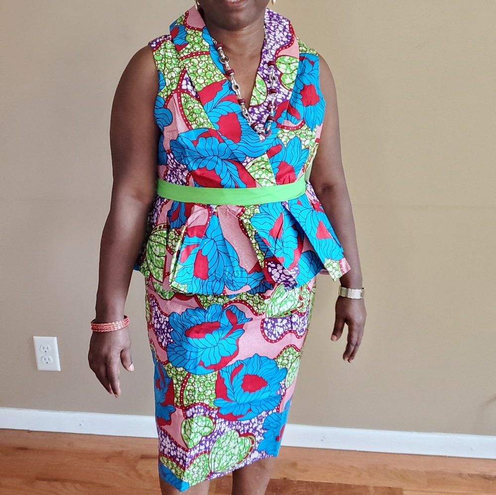 Classy Lady in Turquoise Clearance